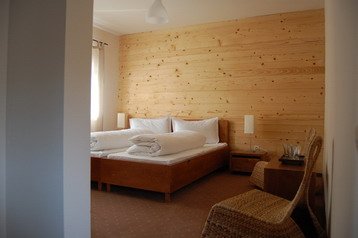 Rumunija Privát Arieşeni, Eksterijer